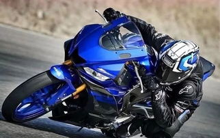 动力不变舒适度增加,雅马哈yzf r25入门级仿赛摩托车,竞争力强
