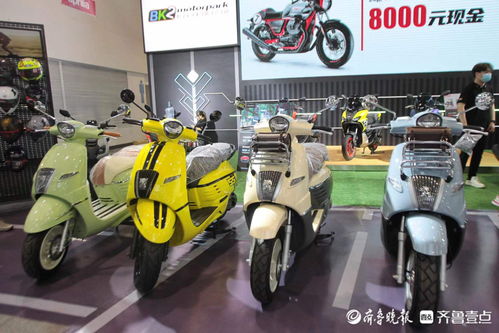 机车爱好者 售价近80万的川崎摩托车亮相齐鲁车展