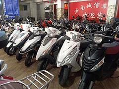 钱江125摩托车低价处理