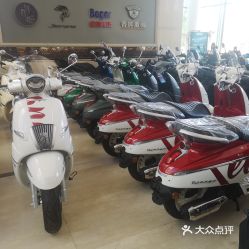 旗利摩托车