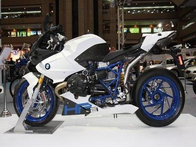 贵阳销售 宝马HP2Sport摩托车 宝马摩托车跑车报价 图片 大出清图片4